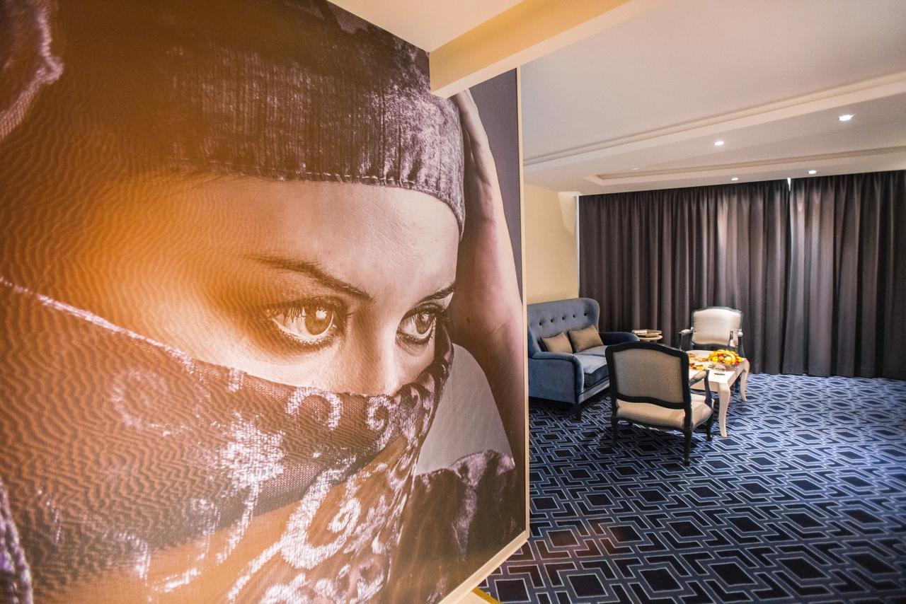 ホテル グランド モガドール シティ センター カサブランカ エクステリア 写真 A suite at the hotel